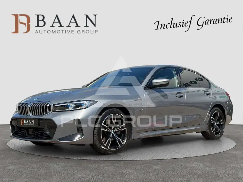 2025 BMW 330