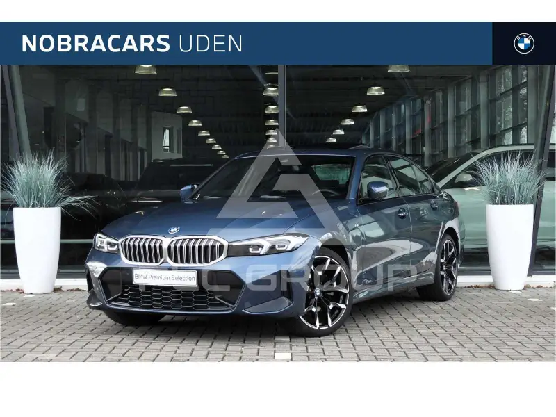 2025 BMW 330