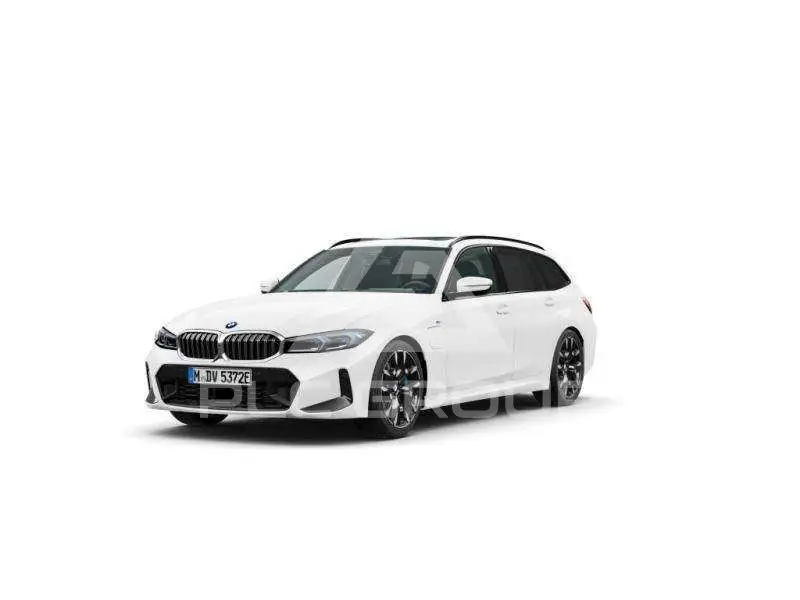 2025 BMW 330