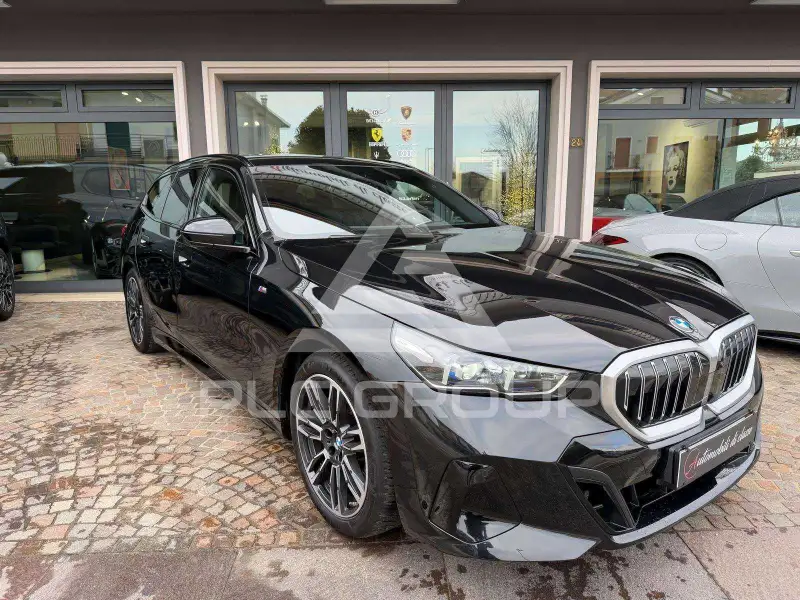2025 BMW 540