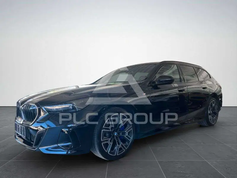 2025 BMW 540