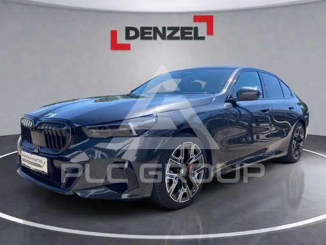 2025 BMW 540
