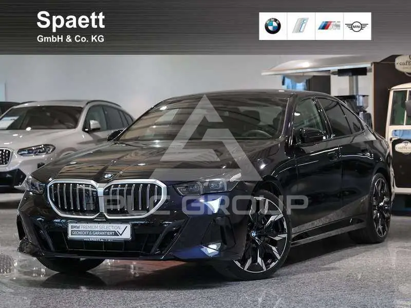 2025 BMW 540