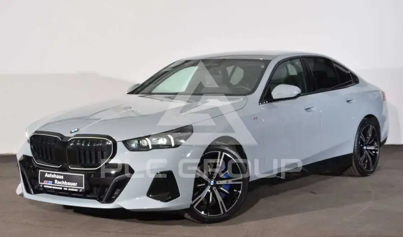 2025 BMW 540