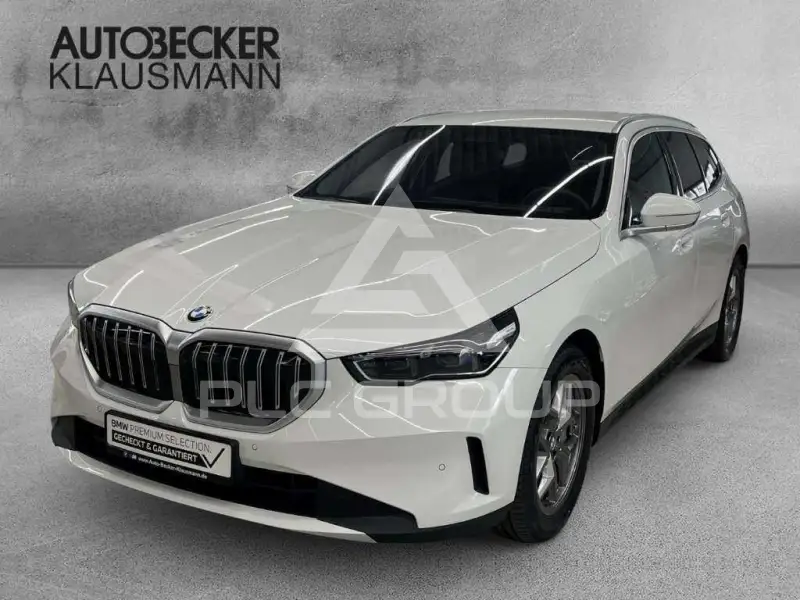 2025 BMW 540