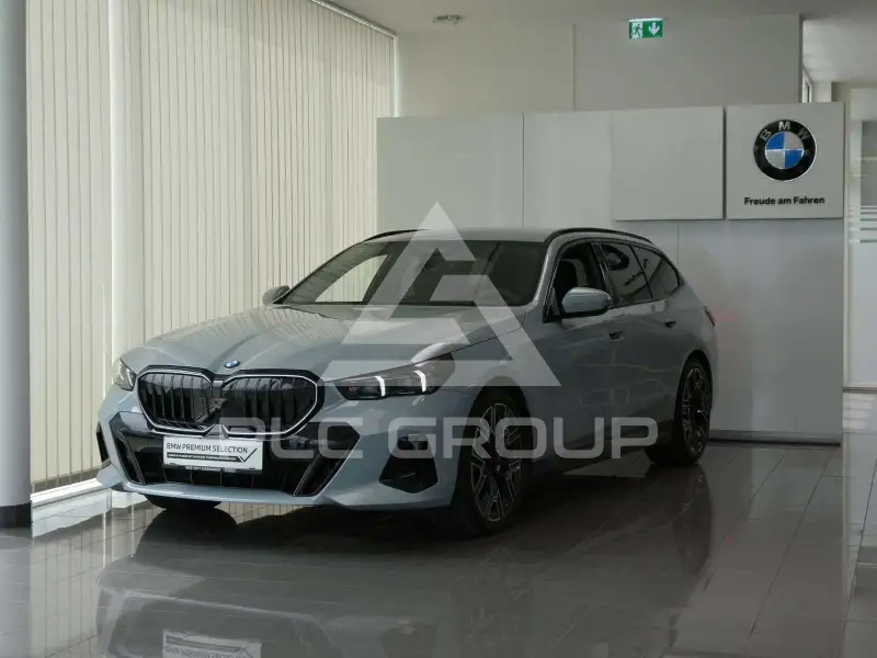 2025 BMW 540