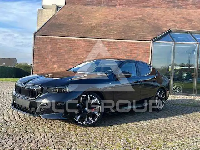 2025 BMW I5