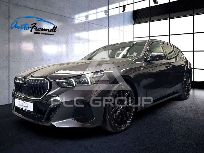 2025 BMW 540