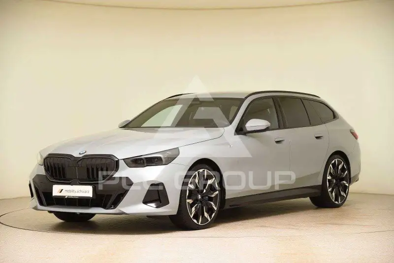 2025 BMW 540