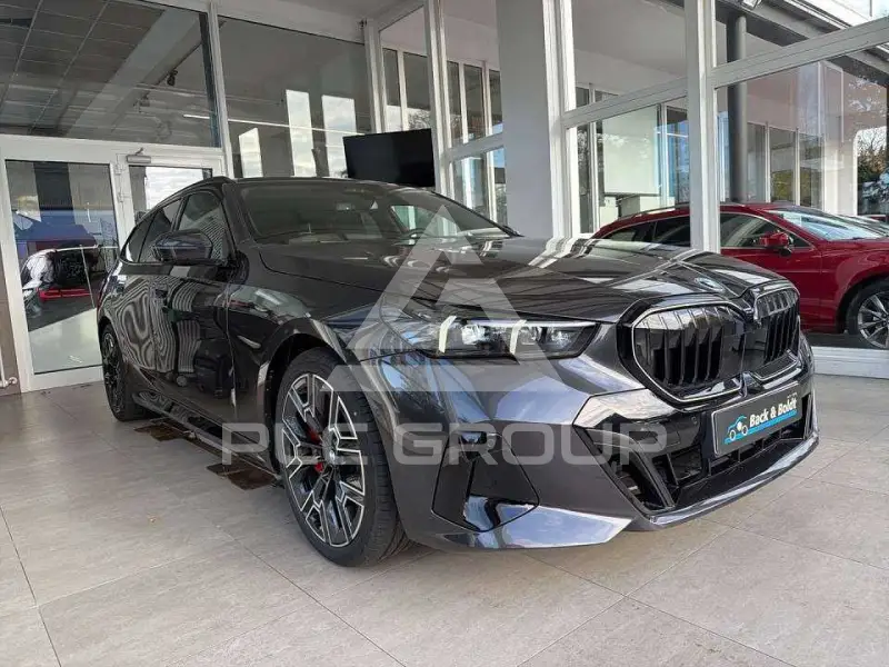 2025 BMW 540