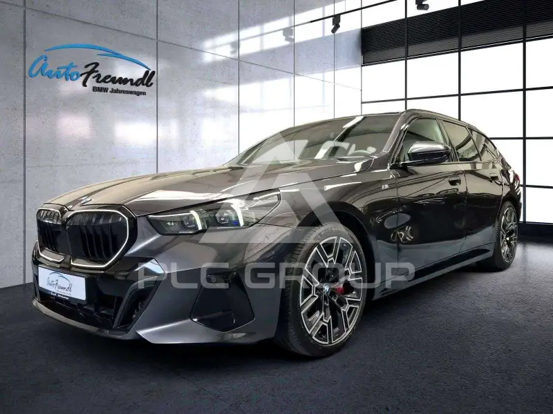 2025 BMW 540