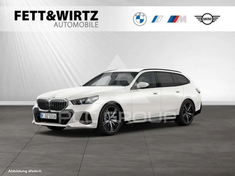 2025 BMW 540