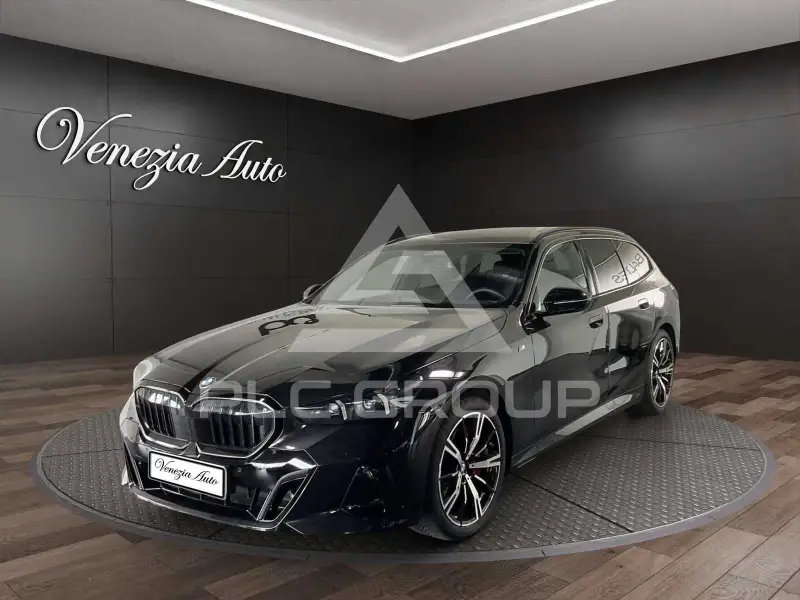 2025 BMW 540