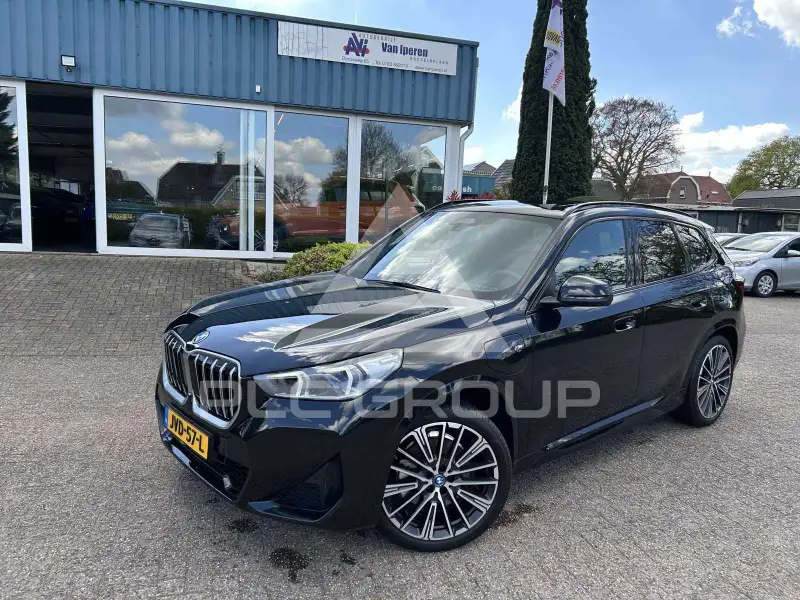 2025 BMW X1