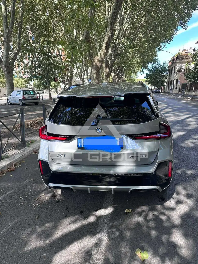 2025 BMW X1