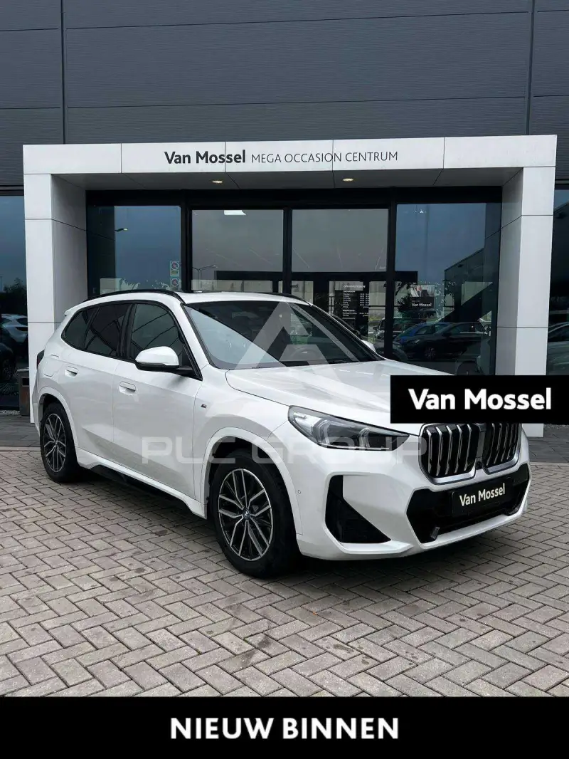 2025 BMW X1