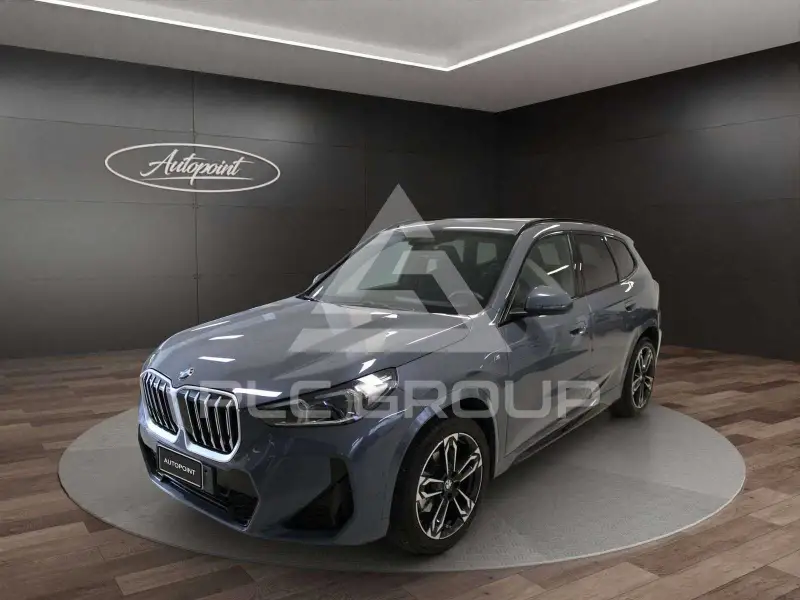 2025 BMW X1