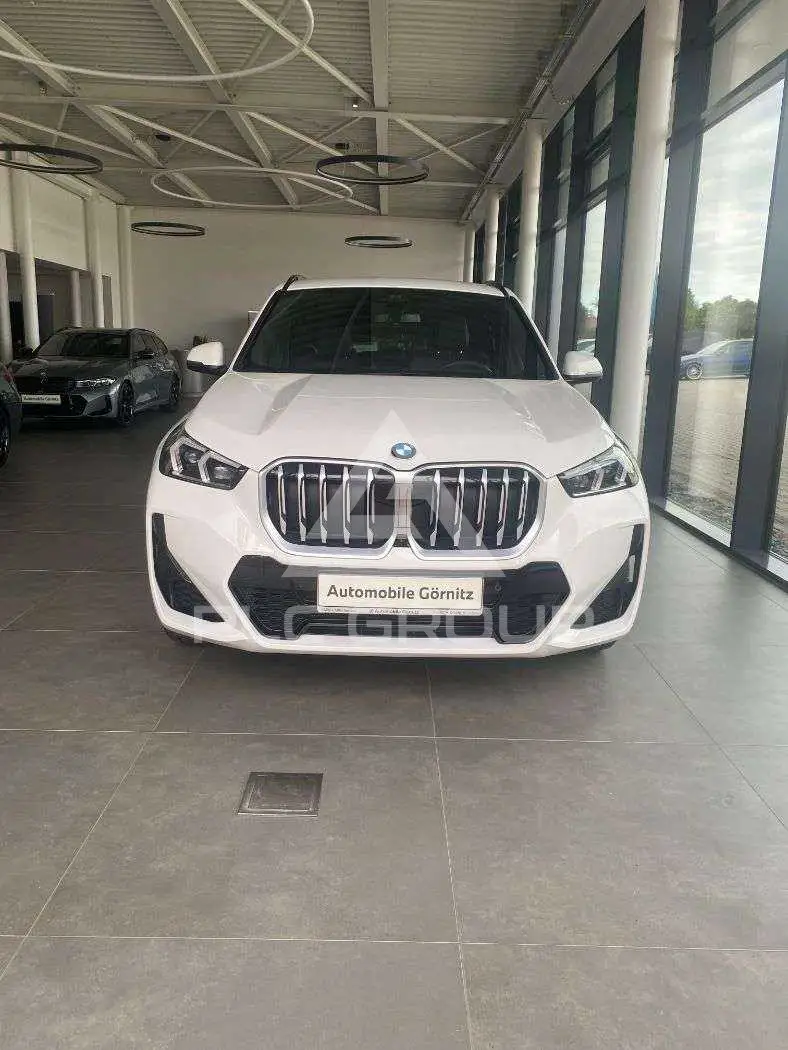 2025 BMW X1