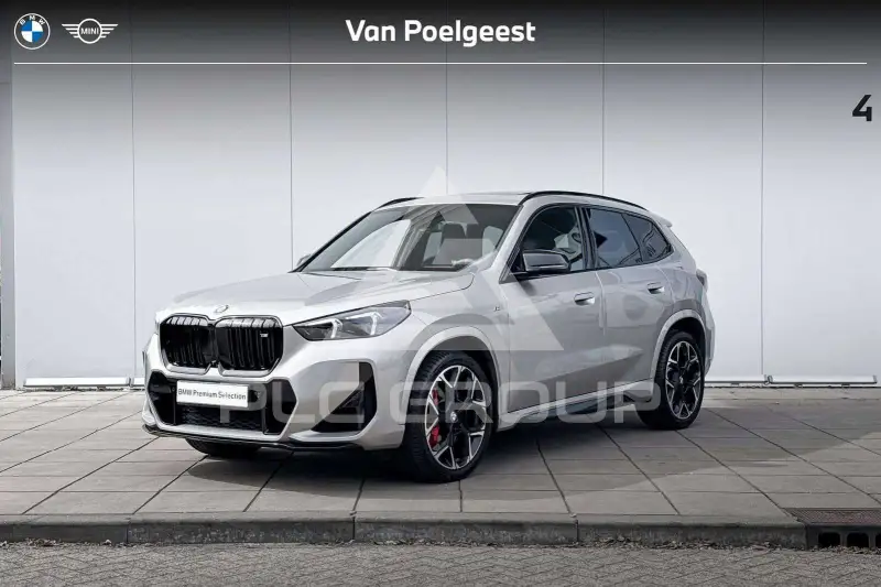 2025 BMW X1
