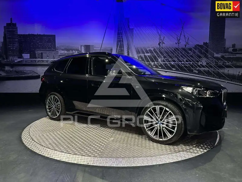 2025 BMW X1