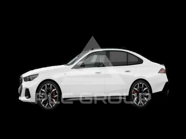 2025 BMW 550