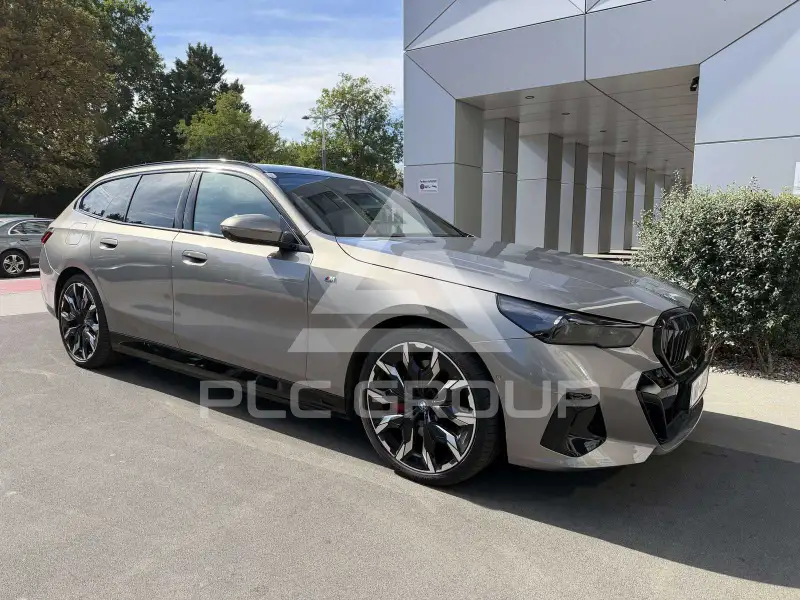 2025 BMW 550