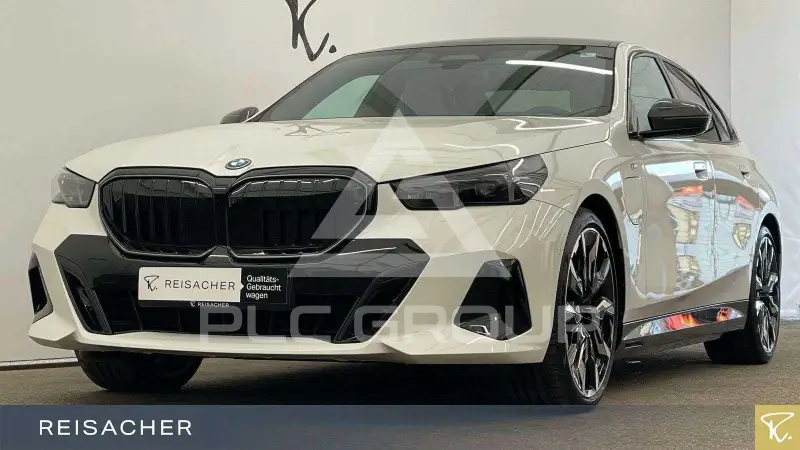 2025 BMW 550