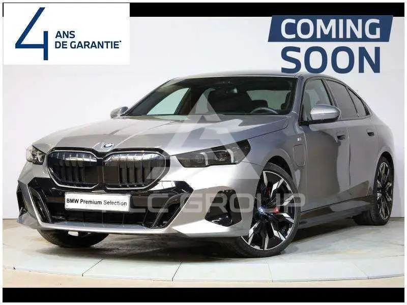 2025 BMW 550