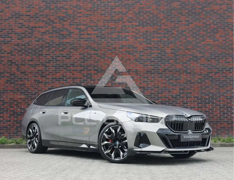 2025 BMW 550
