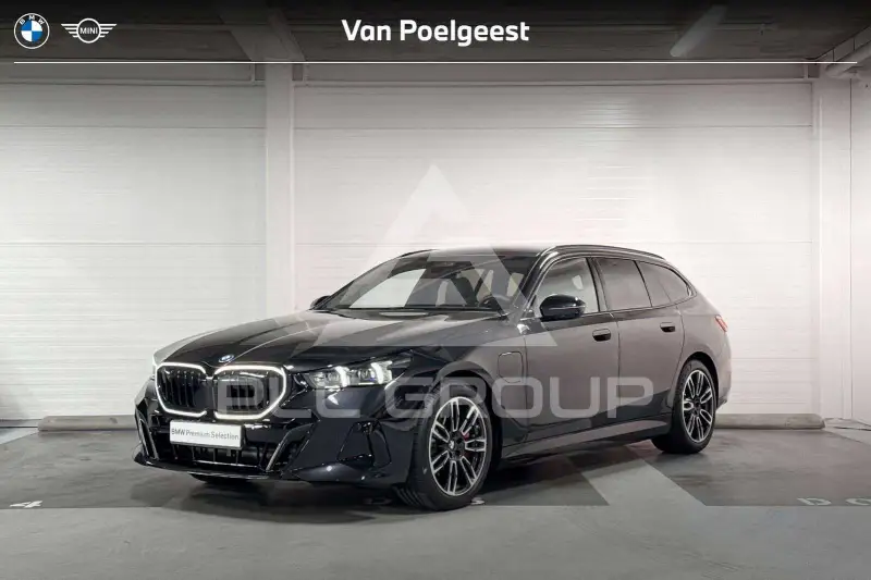 2025 BMW 550