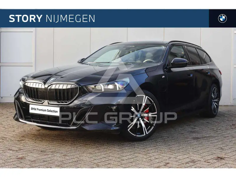 2025 BMW 550