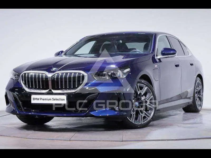 2025 BMW 550