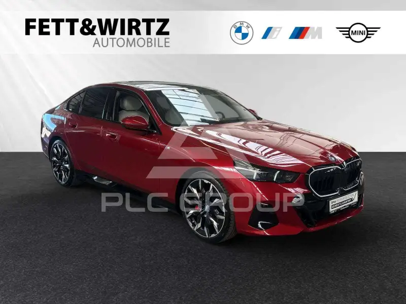 2025 BMW 550
