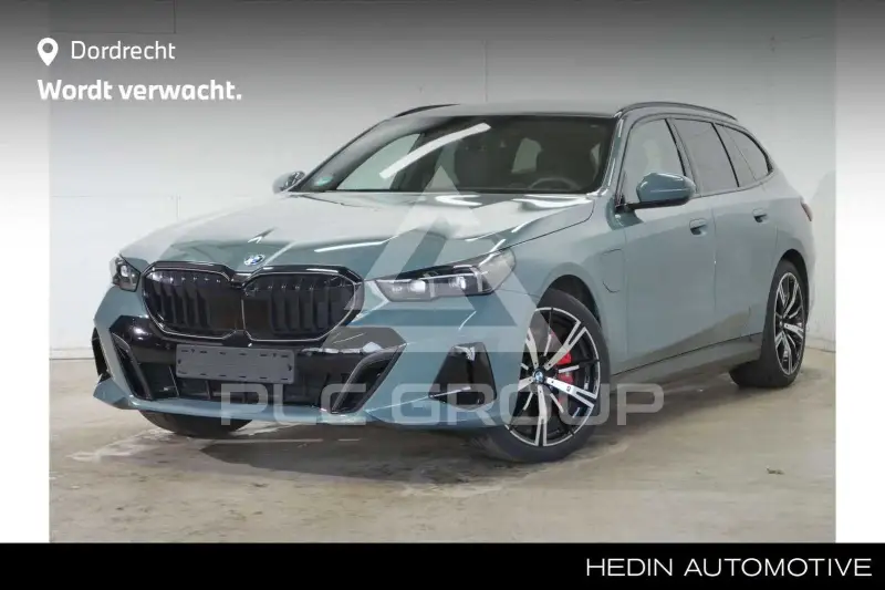 2025 BMW 550