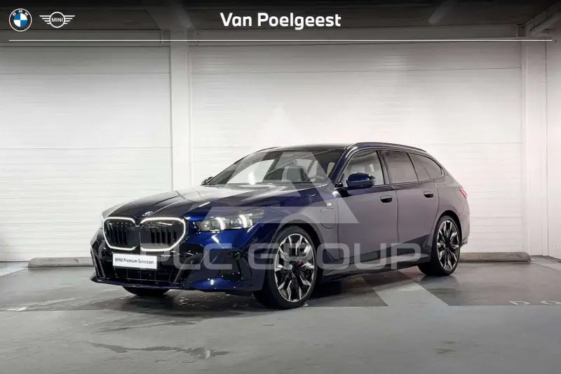 2025 BMW 550