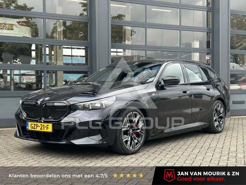 2025 BMW 550