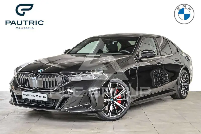 2025 BMW 550