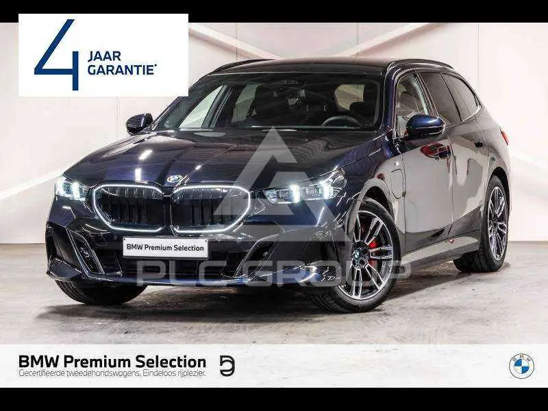 2025 BMW 550