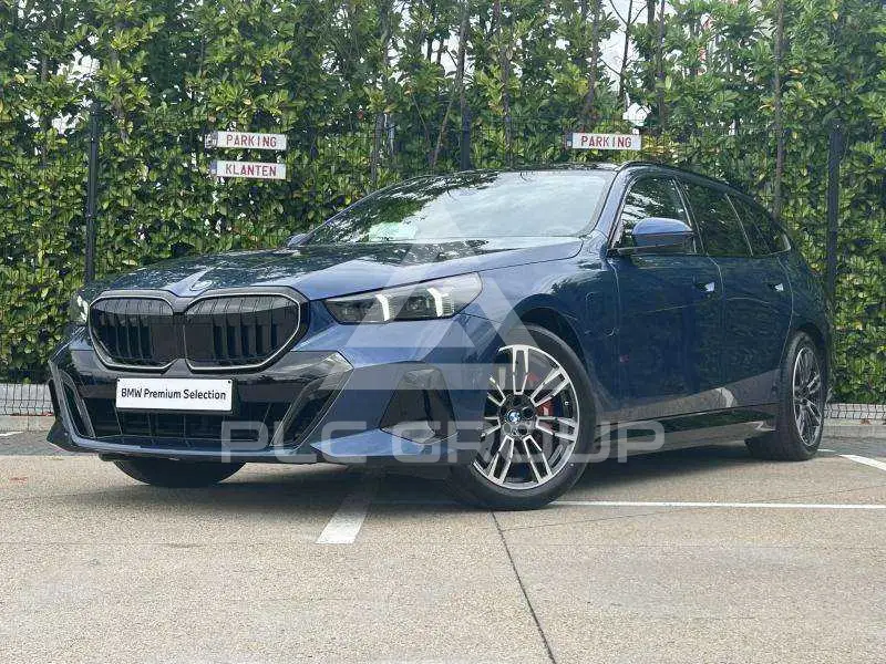 2025 BMW 550