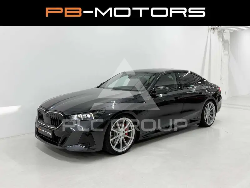 2025 BMW 550