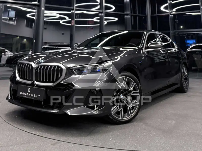 2025 BMW 550