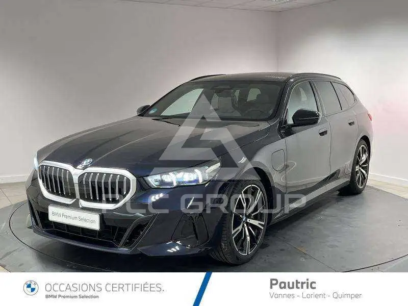 2025 BMW 550
