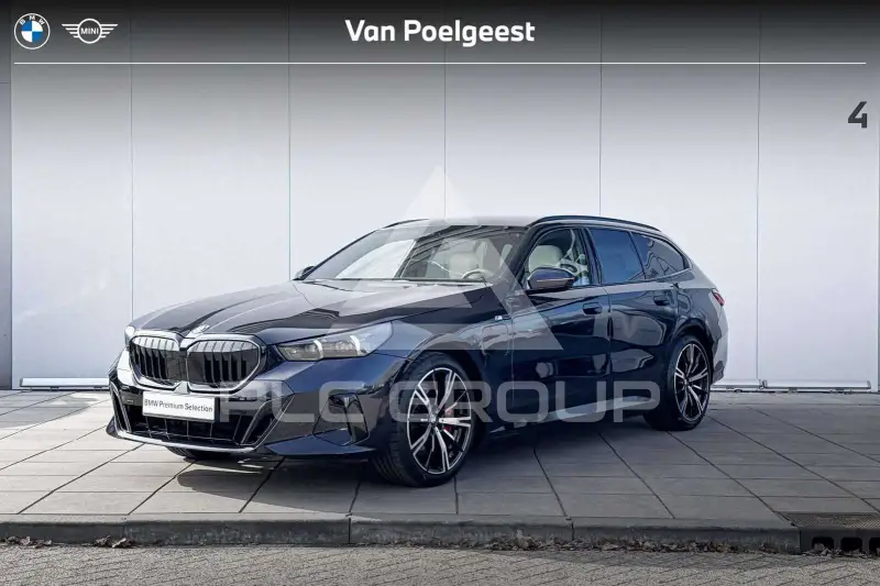 2025 BMW 550