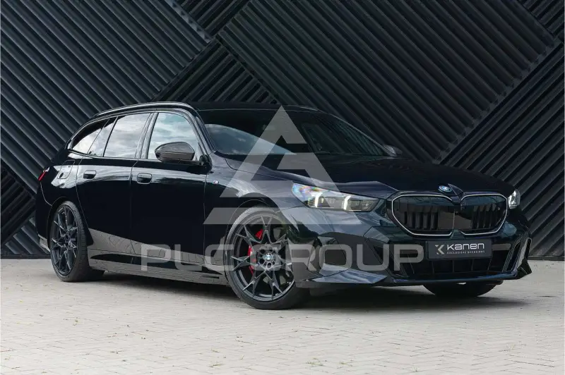 2025 BMW 550