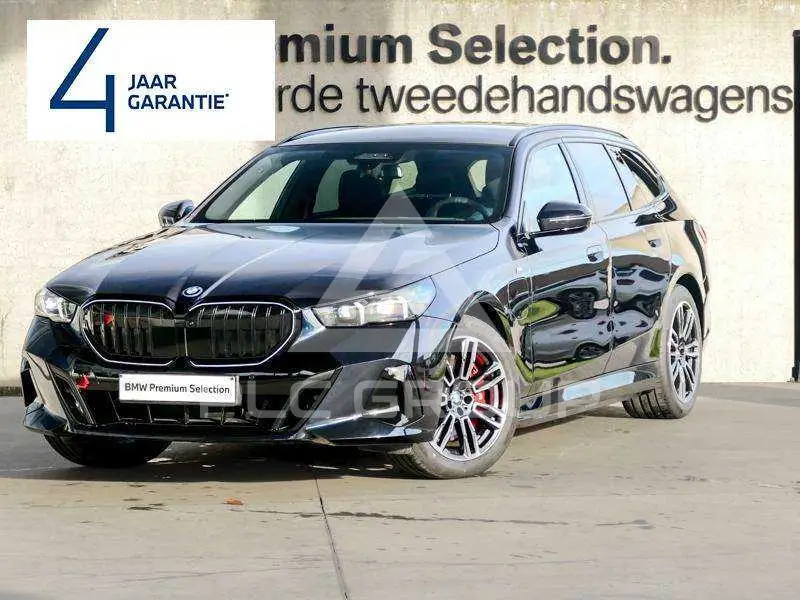 2025 BMW 550