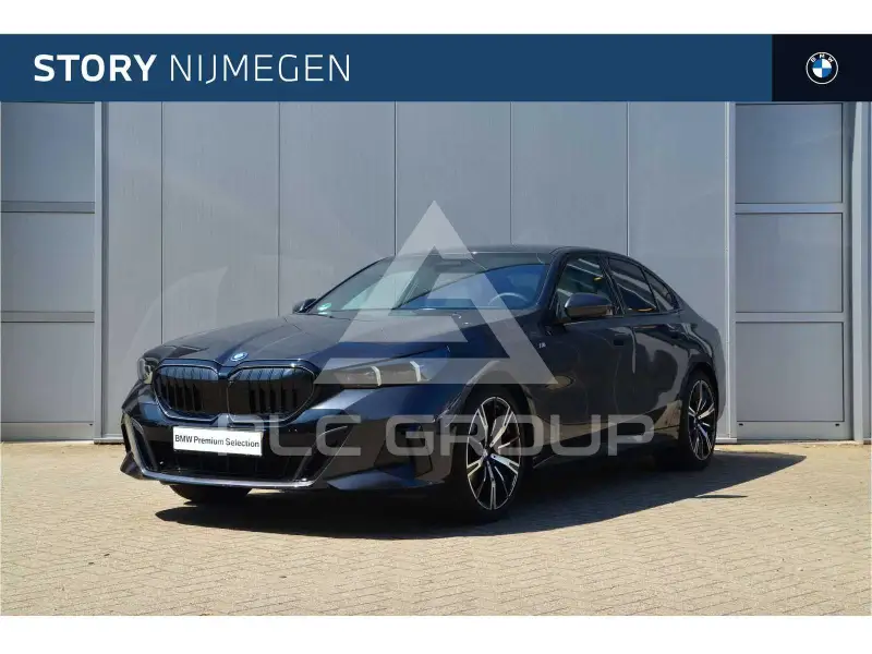 2025 BMW 550