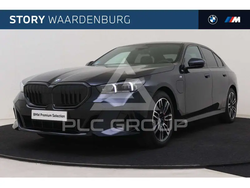 2025 BMW 550