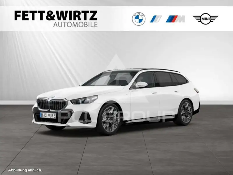 2025 BMW 550