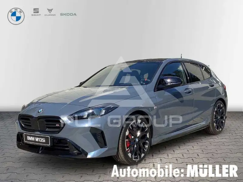 2025 BMW 135