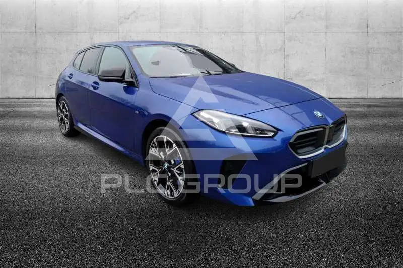 2025 BMW 135